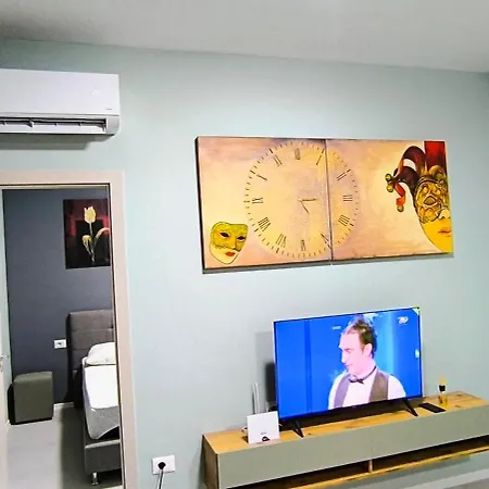 Deas In Apartament *